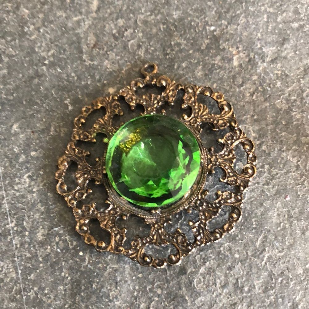 Vintage 1960’s French-style pendant 